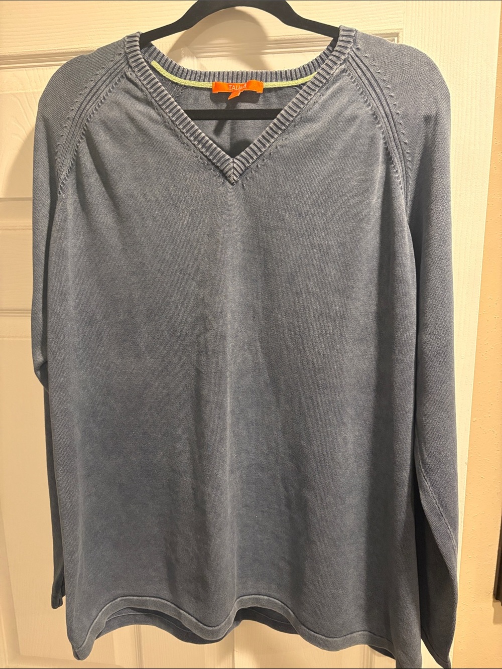 TALLIA Men's V-Neck Pullover Sweater - Dusty Blue